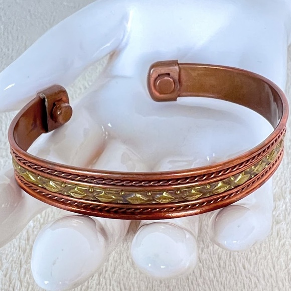 Stamped Copper Cuff Bracelet 🎈Host Pick🎈 - Picture 4 of 7